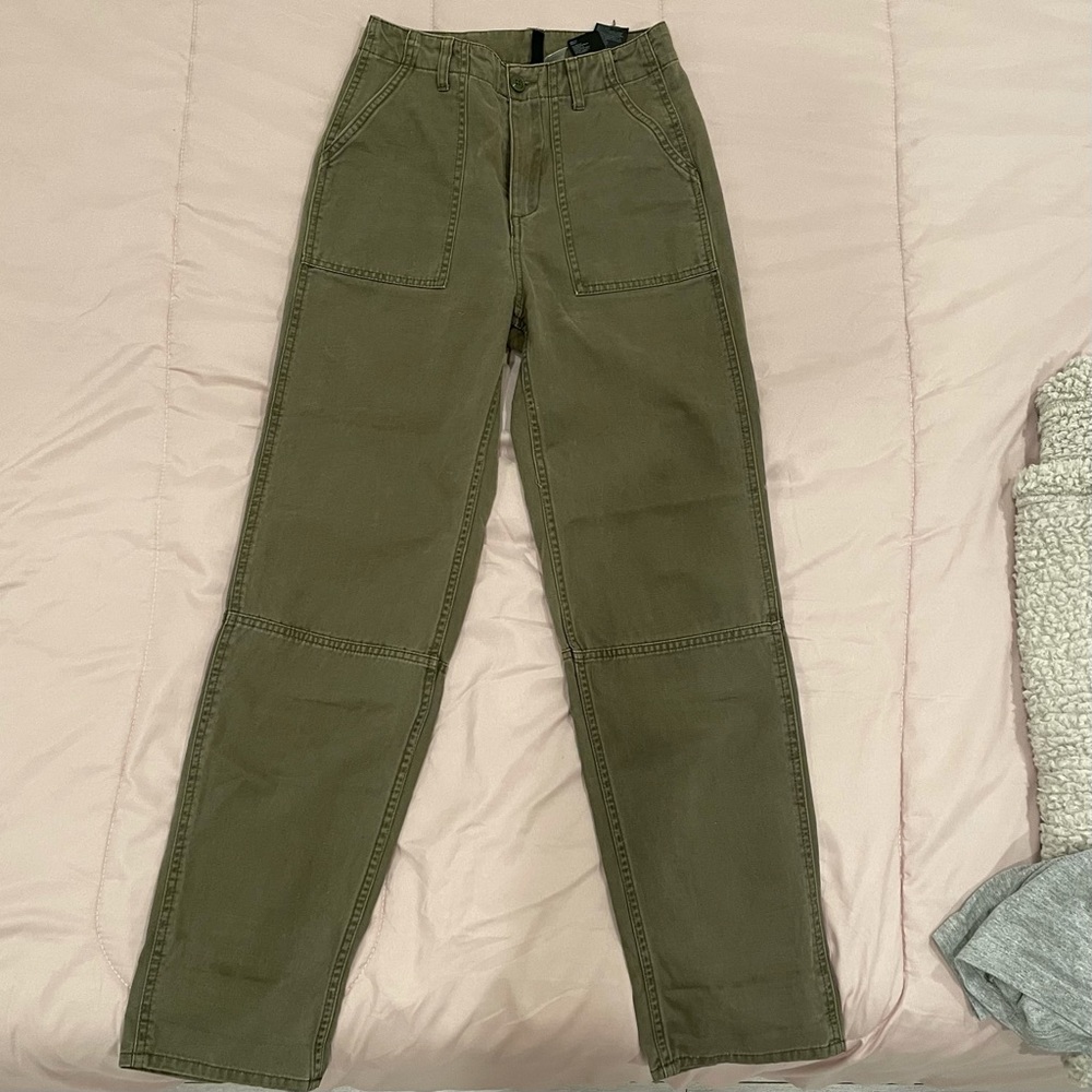 H&M green pants. Size 2.